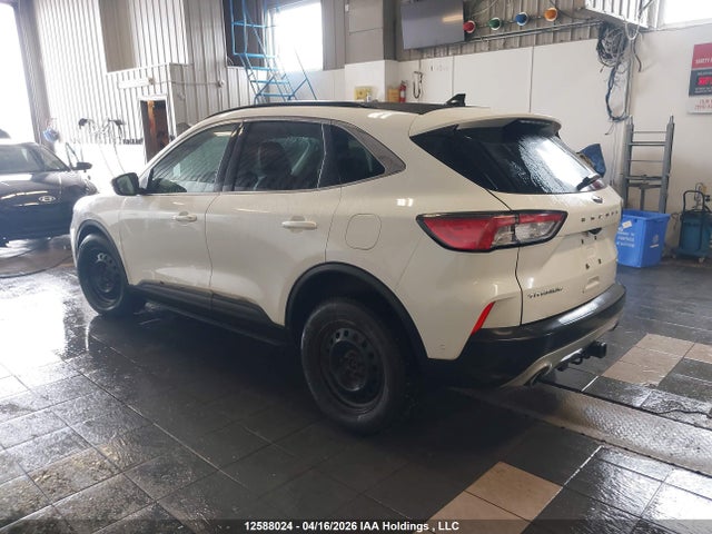 2021 Ford Escape Titanium მანქანა იყიდება აუქციონზე, vin: 1FMCU9J97MUA86369, აუქციონის ნომერი: 12588024
