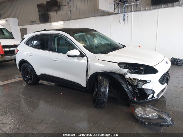2021 Ford Escape Titanium მანქანა იყიდება აუქციონზე, vin: 1FMCU9J97MUA86369, აუქციონის ნომერი: 12588024