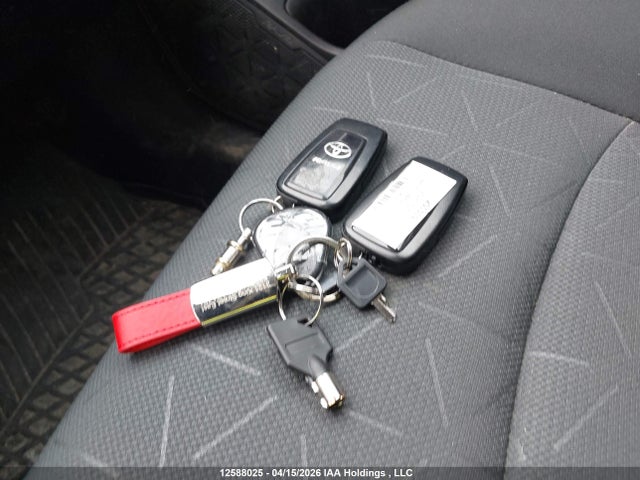 Toyota RAV4 2023 2T3RWRFV4PW162474 Image 11