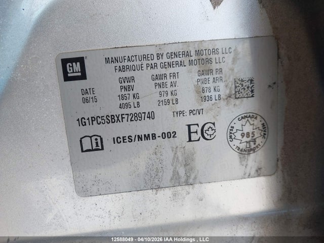 1G1PC5SBXF7289740 Chevrolet Cruze 1lt