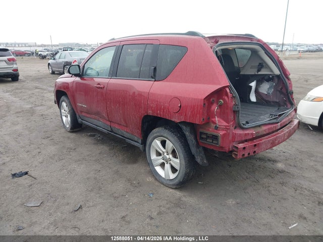 12588051 :رقم المزاد ، 1C4NJDAB1CD642637 vin ، 2012 Jeep Compass مزاد بيع