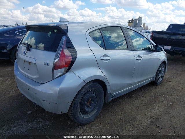 2017 Toyota Prius C მანქანა იყიდება აუქციონზე, vin: JTDKDTB31H1595193, აუქციონის ნომერი: 12588052