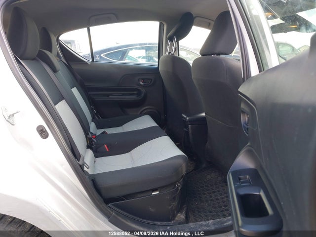 2017 Toyota Prius C მანქანა იყიდება აუქციონზე, vin: JTDKDTB31H1595193, აუქციონის ნომერი: 12588052