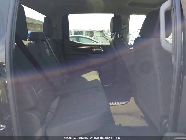 2026 Chevrolet Silverado K1500 Lt მანქანა იყიდება აუქციონზე, vin: 2GCUKDED3T1171252, აუქციონის ნომერი: 12588053