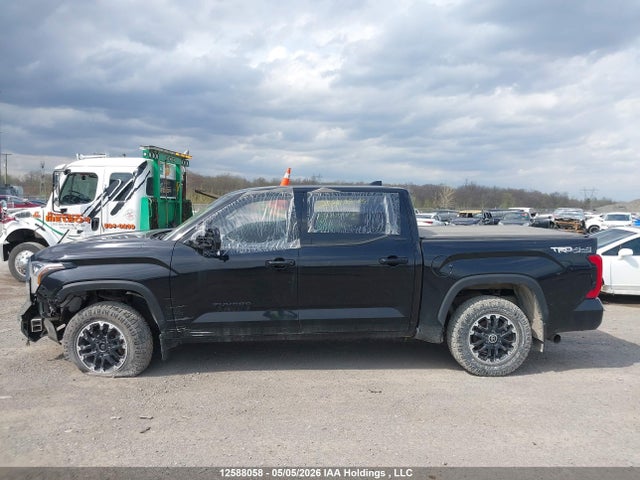 5TFLA5DB0NX002350 Toyota Tundra