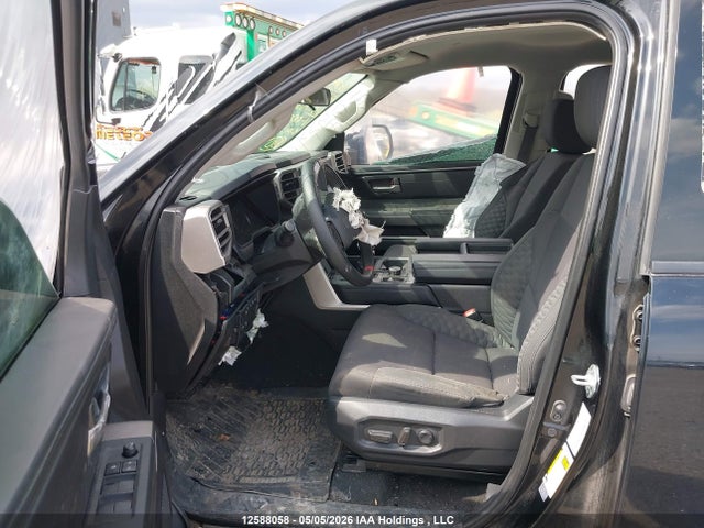 5TFLA5DB0NX002350 Toyota Tundra