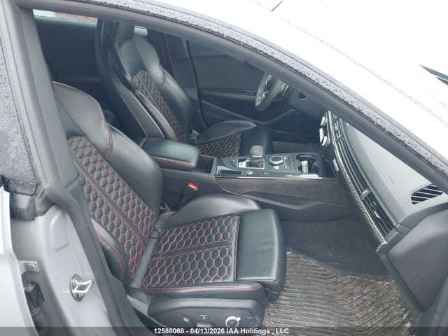 WUACWCF57KA900913 Audi RS5