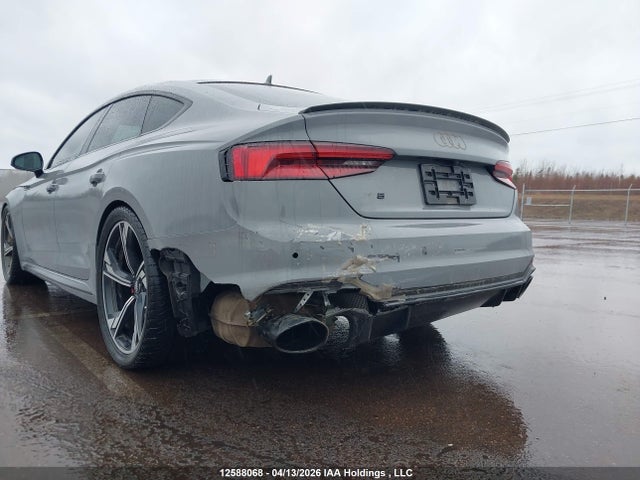 WUACWCF57KA900913 Audi RS5