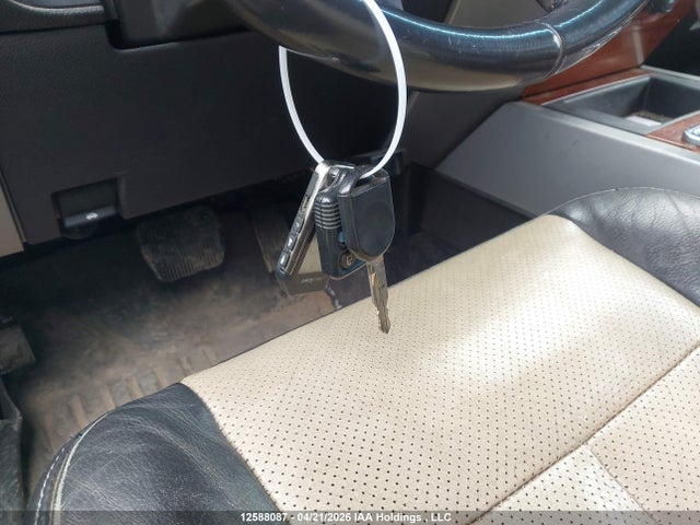 Продажа на аукционе авто 2008 Ford Expedition Eddie Bauer, vin: 1FMFU18588LA82621, номер лота: 12588087
