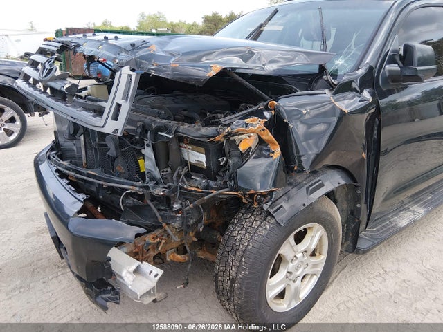 5TDBY5G1XES095460 Toyota Sequoia