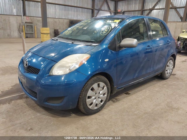 2009 Toyota Yaris Le/rs მანქანა იყიდება აუქციონზე, vin: JTDKT923895270413, აუქციონის ნომერი: 12581738