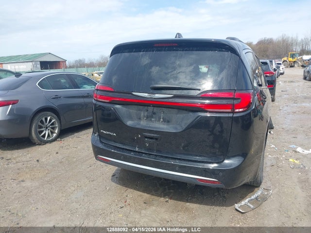 Aukcja sprzedaży 2022 Chrysler Pacifica Touring L, vin: 2C4RC1BG2NR107384, numer aukcji: 12588092
