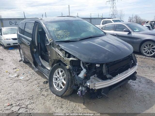 Aukcja sprzedaży 2022 Chrysler Pacifica Touring L, vin: 2C4RC1BG2NR107384, numer aukcji: 12588092