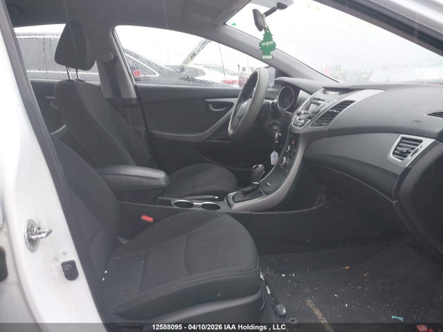 5NPDH4AEXFH597326 Hyundai Elantra Se/sport/limited