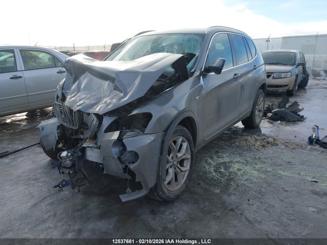 12537681 :رقم المزاد ، 5UXWX9C55D0A22679 vin ، 2013 Bmw X3 Xdrive28i مزاد بيع