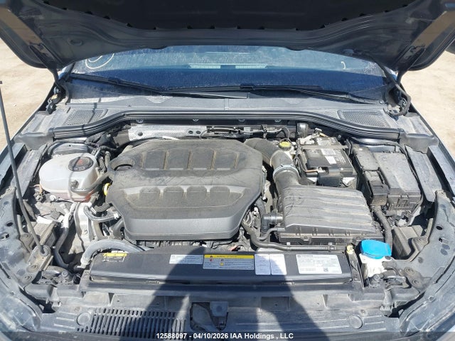 12588097 :رقم المزاد ، WVWK87CD4NW156247 vin ، 2022 Volkswagen Golf Gti مزاد بيع