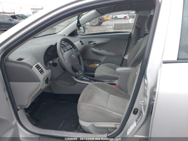 2010 Toyota Corolla Ce მანქანა იყიდება აუქციონზე, vin: 2T1BU4EE0AC240293, აუქციონის ნომერი: 12588099