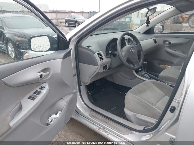 2010 Toyota Corolla Ce მანქანა იყიდება აუქციონზე, vin: 2T1BU4EE0AC240293, აუქციონის ნომერი: 12588099