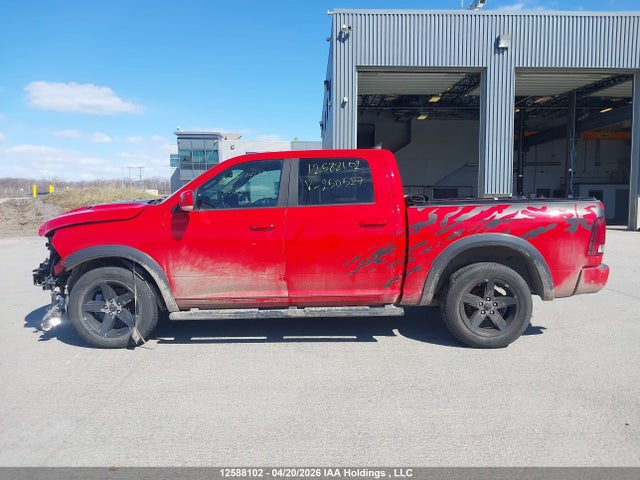 12588102 :رقم المزاد ، 1C6RR7MT6JS250527 vin ، 2018 Ram 1500 Sport مزاد بيع