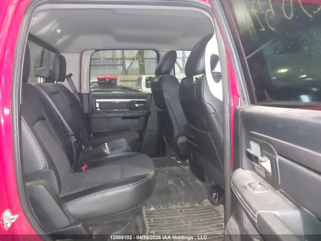 12588102 :رقم المزاد ، 1C6RR7MT6JS250527 vin ، 2018 Ram 1500 Sport مزاد بيع