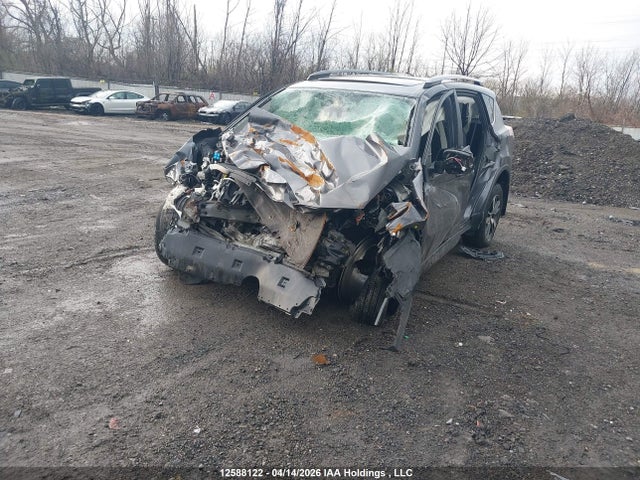 JTMRFREV3JJ736277 Toyota Rav4 Xle