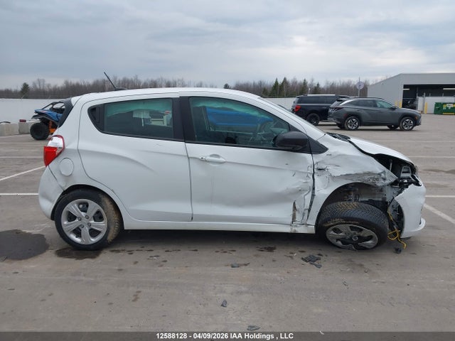 2021 Chevrolet Spark Ls მანქანა იყიდება აუქციონზე, vin: KL8CB6SA3MC737819, აუქციონის ნომერი: 12588128