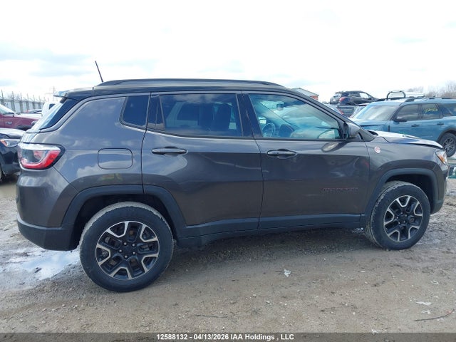 12588132 :رقم المزاد ، 3C4NJDDB1MT568370 vin ، 2021 Jeep Compass Trailhawk مزاد بيع