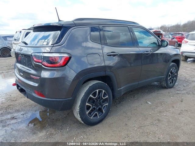 12588132 :رقم المزاد ، 3C4NJDDB1MT568370 vin ، 2021 Jeep Compass Trailhawk مزاد بيع