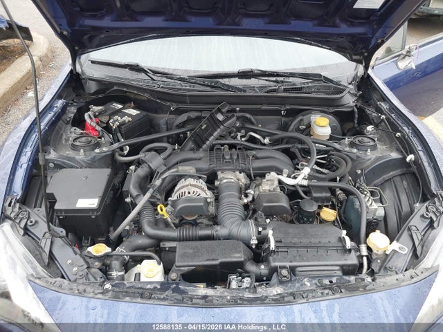 JF1ZNAA16H8709928 Toyota 86 Special Edition