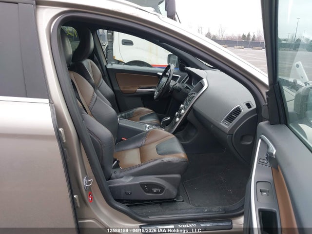 YV4902RK0F2681259 Volvo Xc60 T6/premier