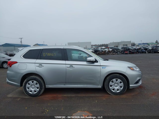 Auction sale of the 2022 Mitsubishi Outlander Phev Black Edition/gt/le/se, vin: JA4J2VA7XNZ611450, lot number: 12588162