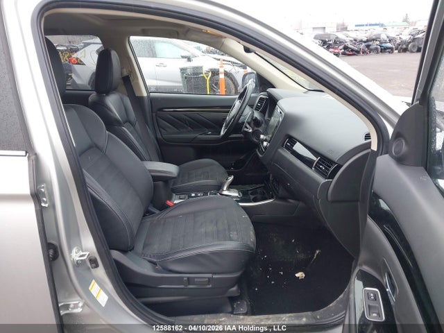 Auction sale of the 2022 Mitsubishi Outlander Phev Black Edition/gt/le/se, vin: JA4J2VA7XNZ611450, lot number: 12588162