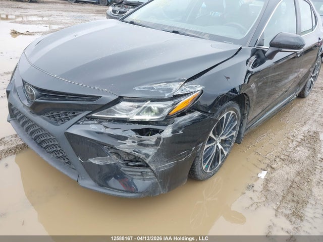 4T1B11HK1JU001200 Toyota Camry L/le/xle/se/xse