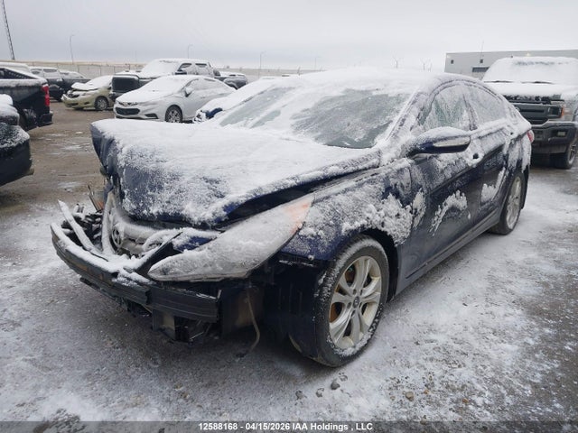 12588168 :رقم المزاد ، 5NPEC4AC8DH662608 vin ، 2013 Hyundai Sonata Limited مزاد بيع