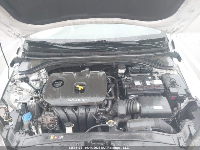 5NPD74LF0HH090172 Hyundai Elantra Le