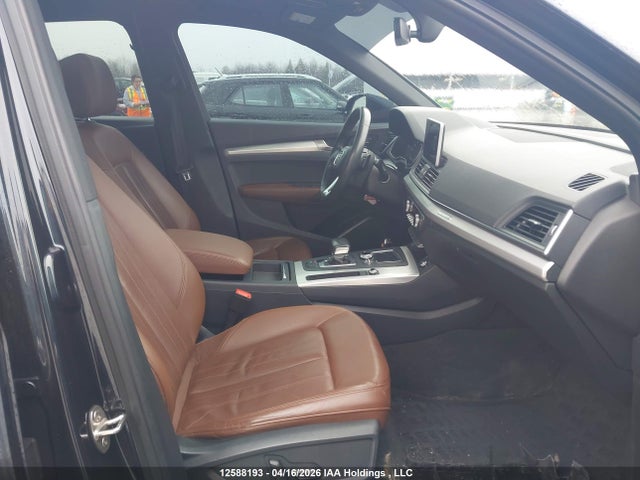 WA1BNAFY6J2199195 Audi Q5 Premium Plus