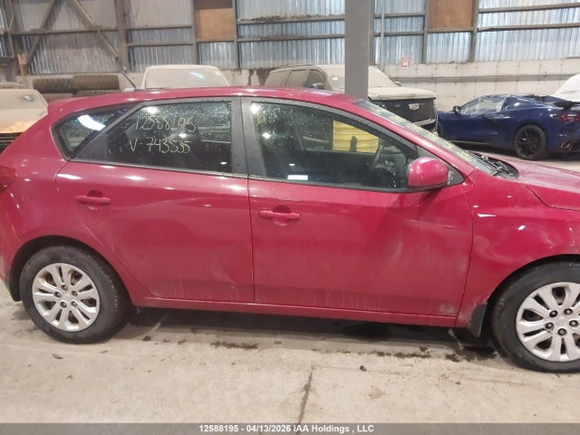 12588195 :رقم المزاد ، KNAFT5A2XD5743835 vin ، 2013 Kia Forte Lx مزاد بيع