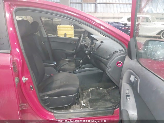 12588195 :رقم المزاد ، KNAFT5A2XD5743835 vin ، 2013 Kia Forte Lx مزاد بيع