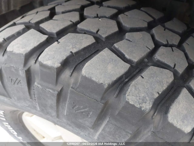 12588207 :رقم المزاد ، 1N6AD06W48C426737 vin ، 2008 Nissan Frontier King Cab Le/se/off Road مزاد بيع