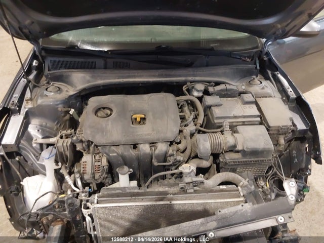 3KPF24AD6LE158951 KIA FORTE LX