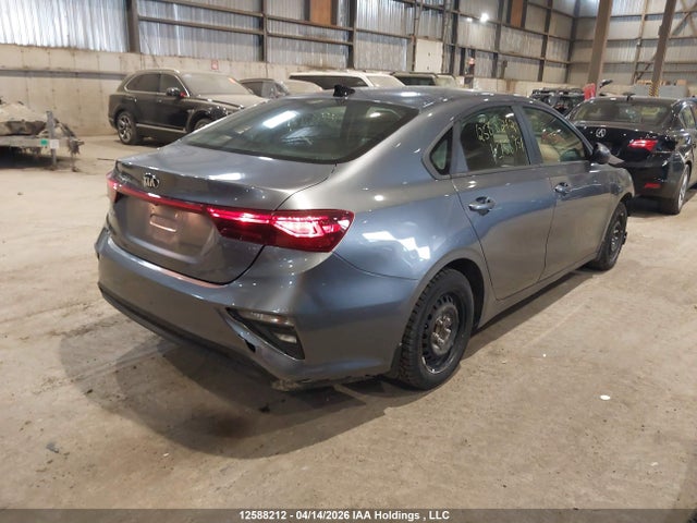 3KPF24AD6LE158951 KIA FORTE LX