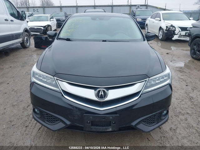 12588233 :رقم المزاد ، 19UDE2F79JA800571 vin ، 2018 Acura Ilx Premium/technology Package مزاد بيع