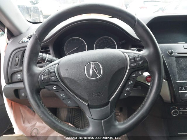 12588233 :رقم المزاد ، 19UDE2F79JA800571 vin ، 2018 Acura Ilx Premium/technology Package مزاد بيع