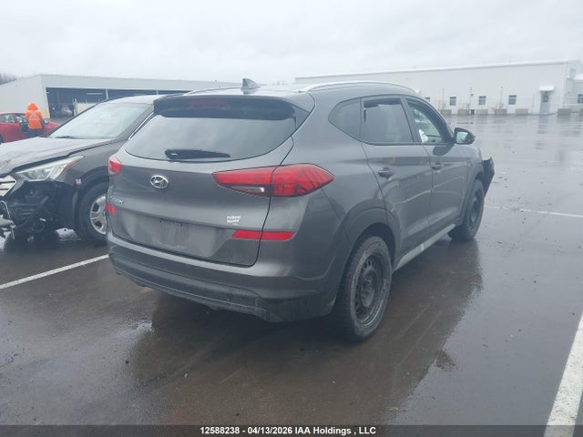 KM8J33A43MU305713 Hyundai Tucson Preferred Fwd
