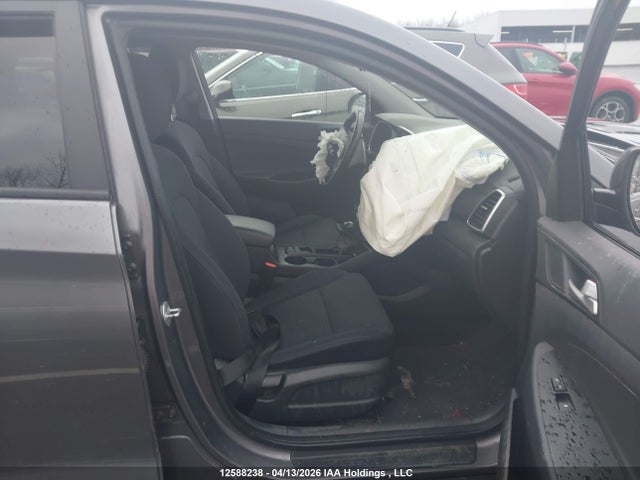 KM8J33A43MU305713 Hyundai Tucson Preferred Fwd