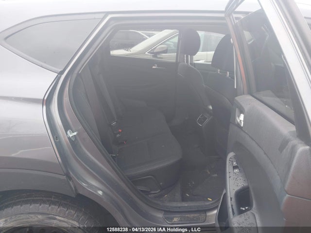 KM8J33A43MU305713 Hyundai Tucson Preferred Fwd