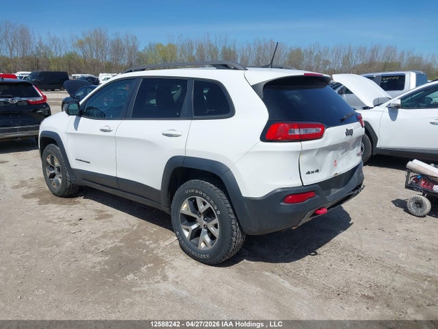 1C4PJMBS9GW115107 Jeep Cherokee Trailhawk
