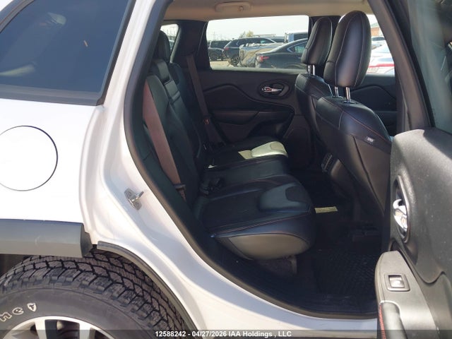 1C4PJMBS9GW115107 Jeep Cherokee Trailhawk