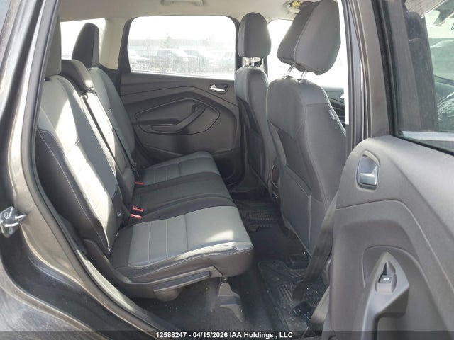 Продажа на аукционе авто 2015 Ford Escape Se, vin: 1FMCU9GX3FUC29617, номер лота: 12588247