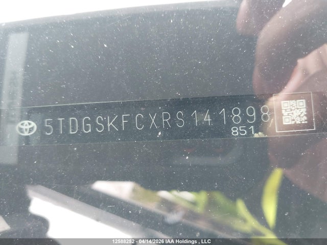 5TDGSKFCXRS141898 Toyota Sienna Xse 7-passenger
